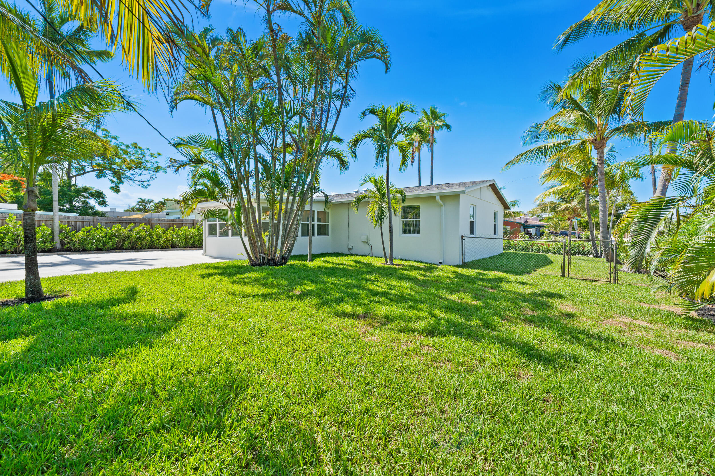 FOREST RIDGE PARK - Residential Lease
