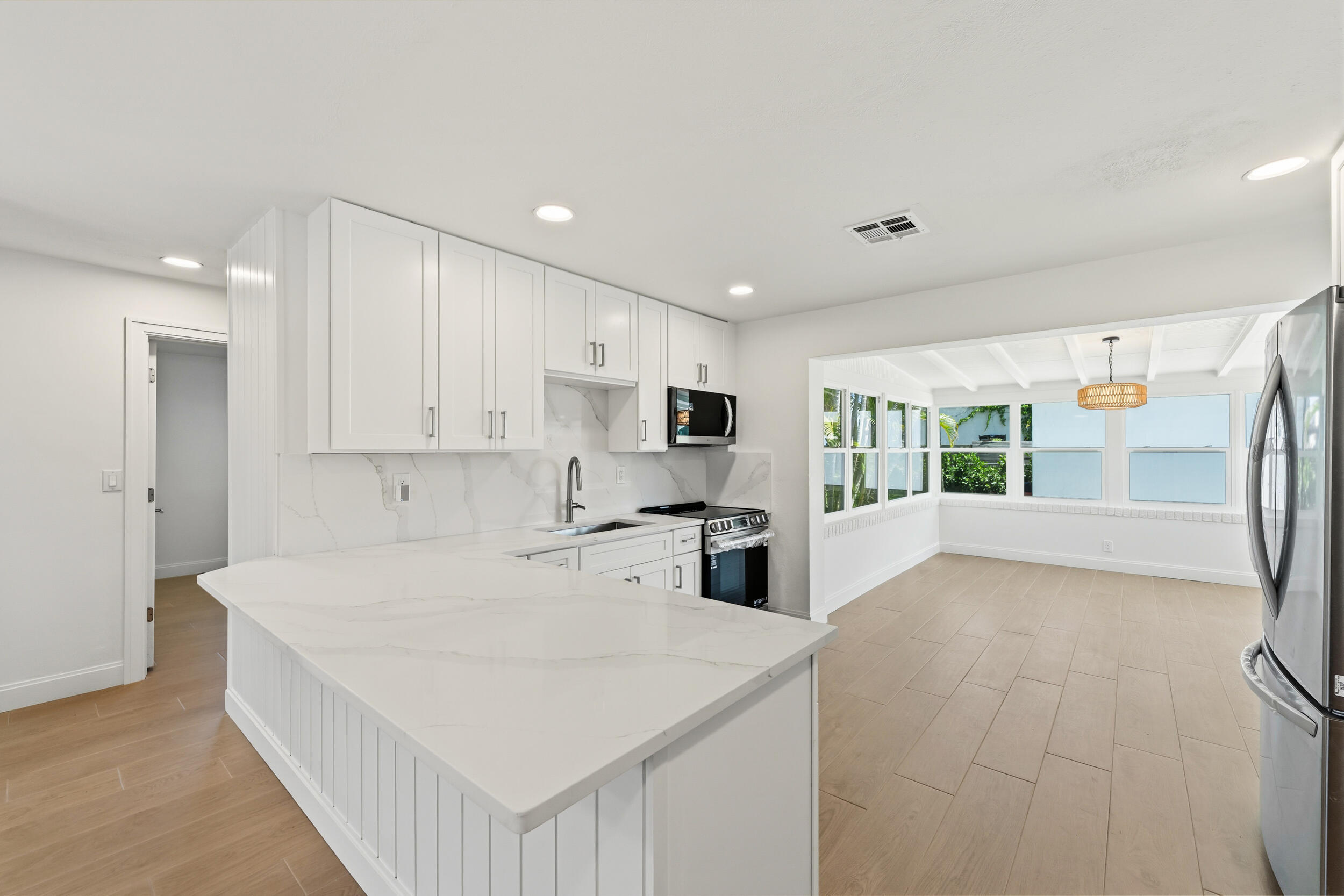 FOREST RIDGE PARK - Residential Lease
