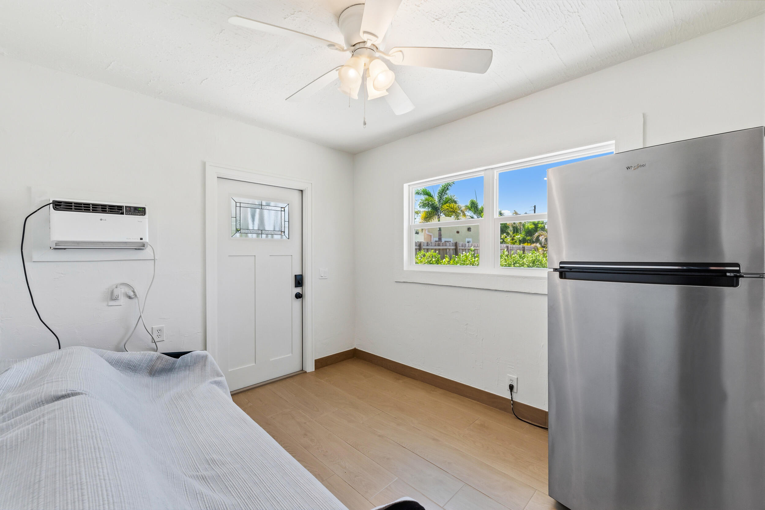 FOREST RIDGE PARK - Residential Lease
