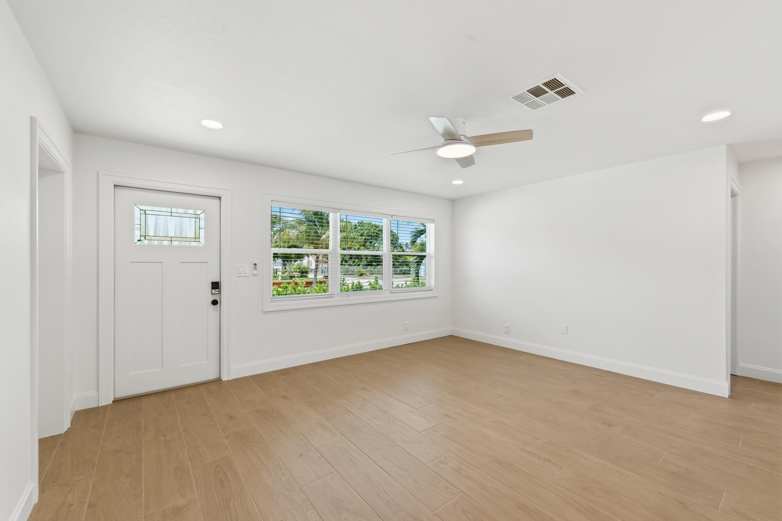 FOREST RIDGE PARK - Residential Lease