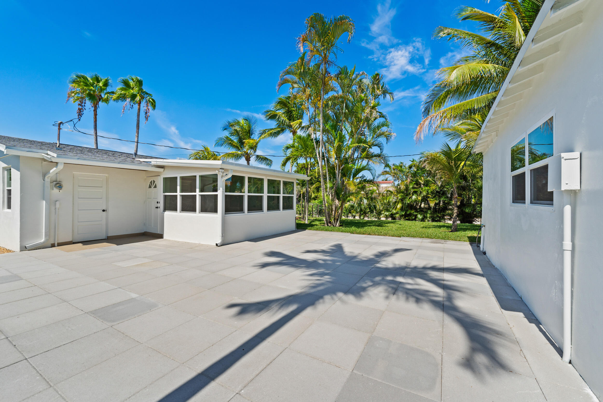 FOREST RIDGE PARK - Residential Lease