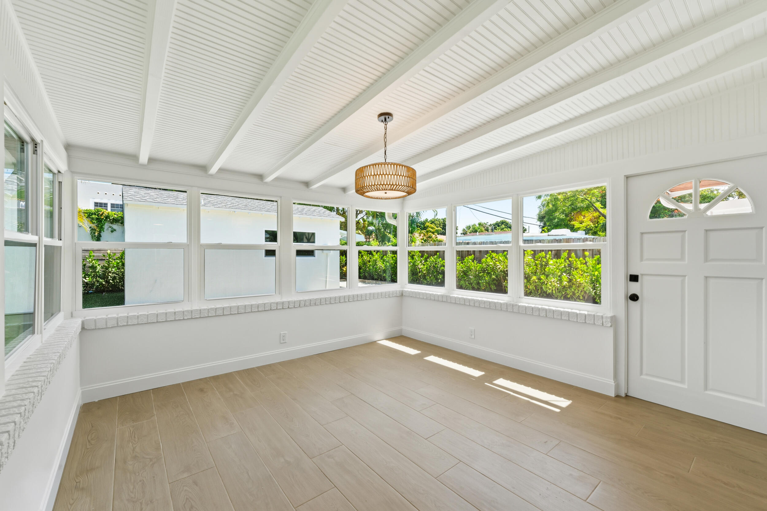 FOREST RIDGE PARK - Residential Lease