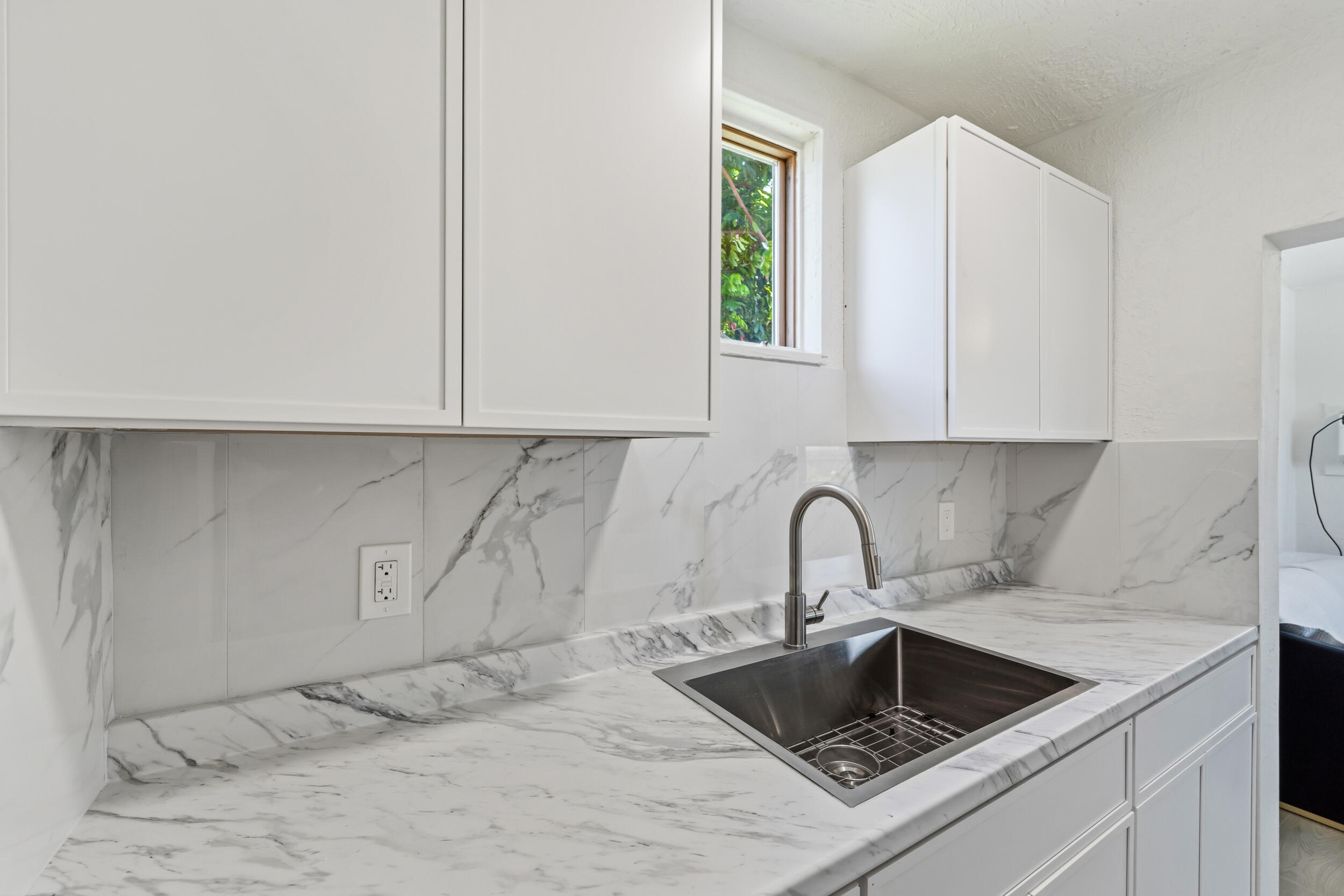 FOREST RIDGE PARK - Residential Lease
