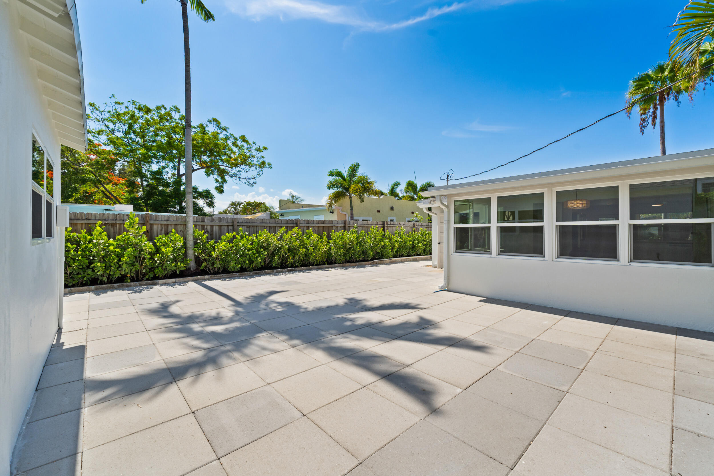 FOREST RIDGE PARK - Residential Lease