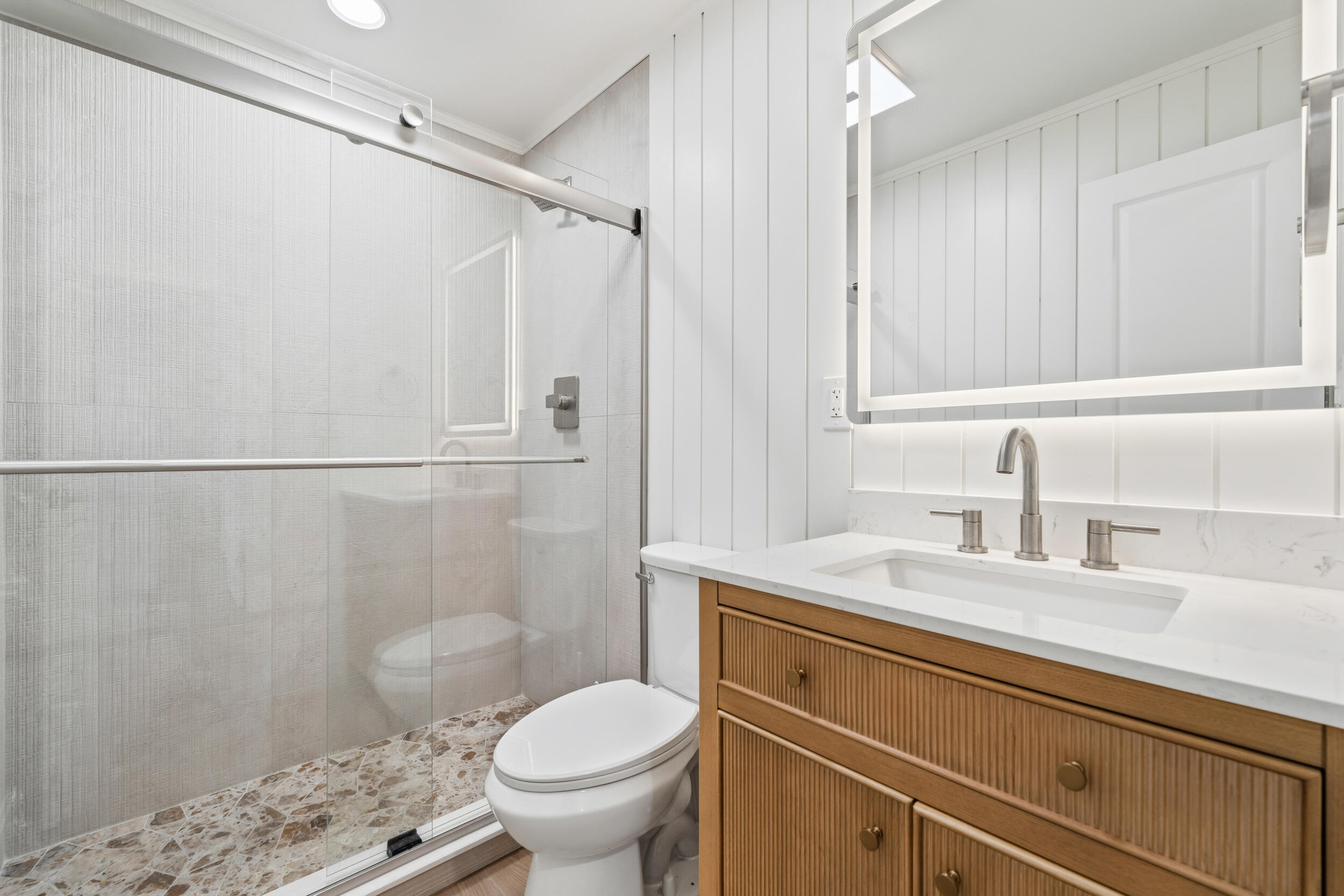 FOREST RIDGE PARK - Residential Lease