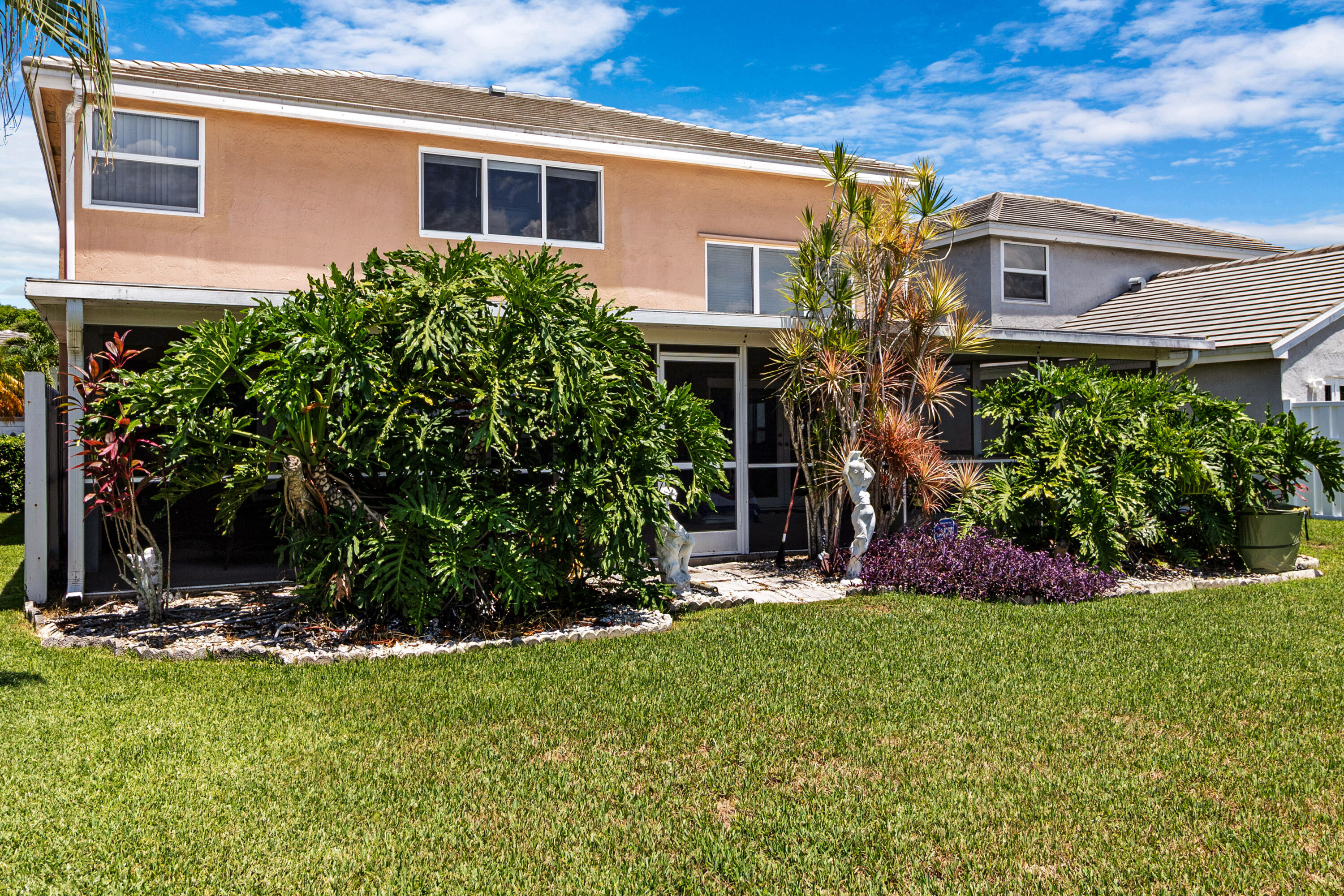 WINSTON PARK SECTION ONE - Residential