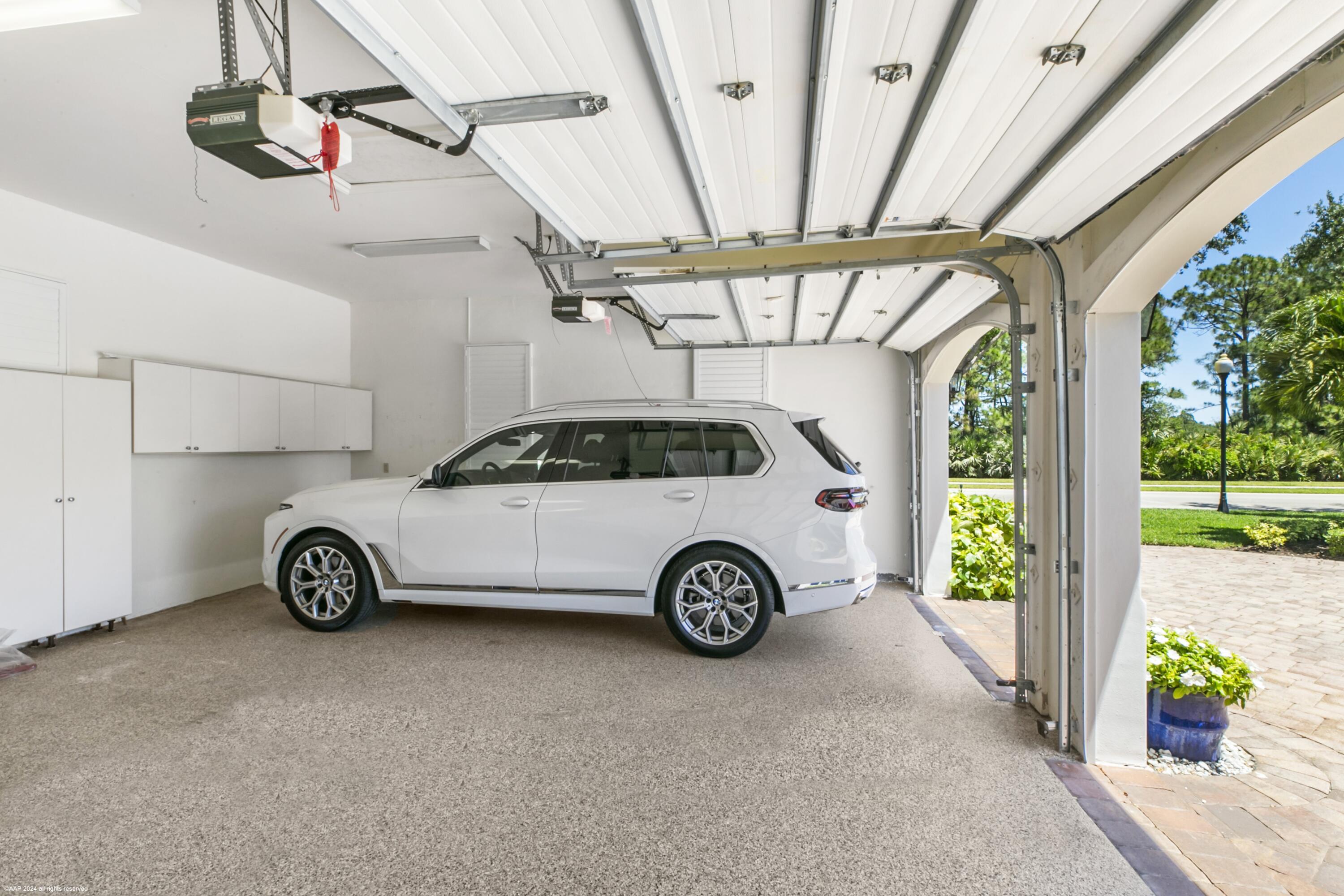 MEDALIST VILLAGE - Residential