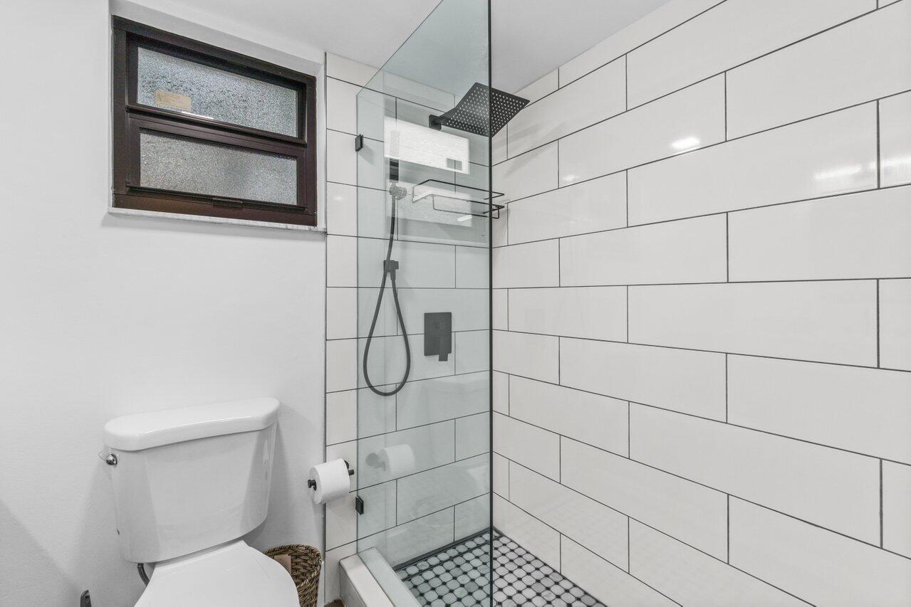 Bagattelle Condo - Residential