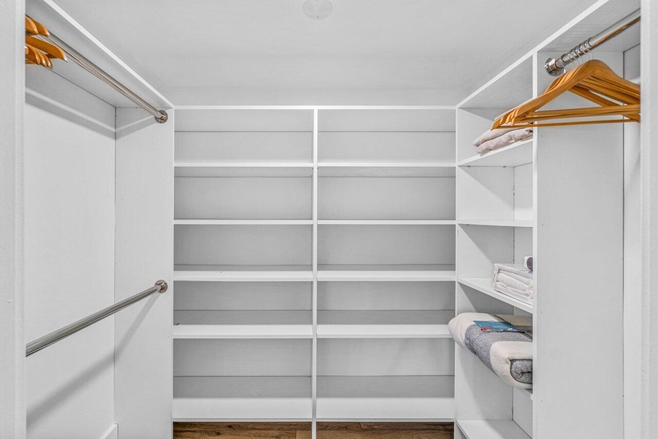 Bagattelle Condo - Residential