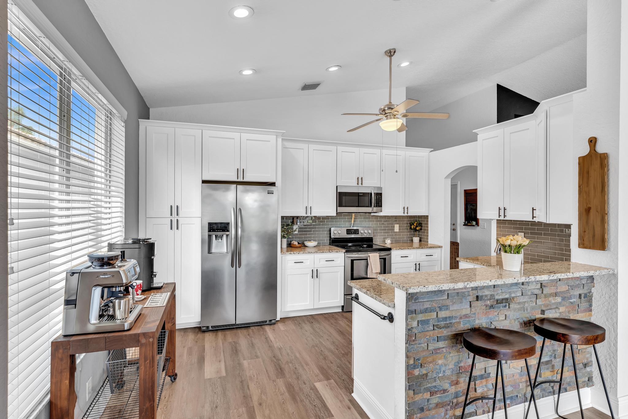 Lakes of Westchester, Pipers Glen - Residential