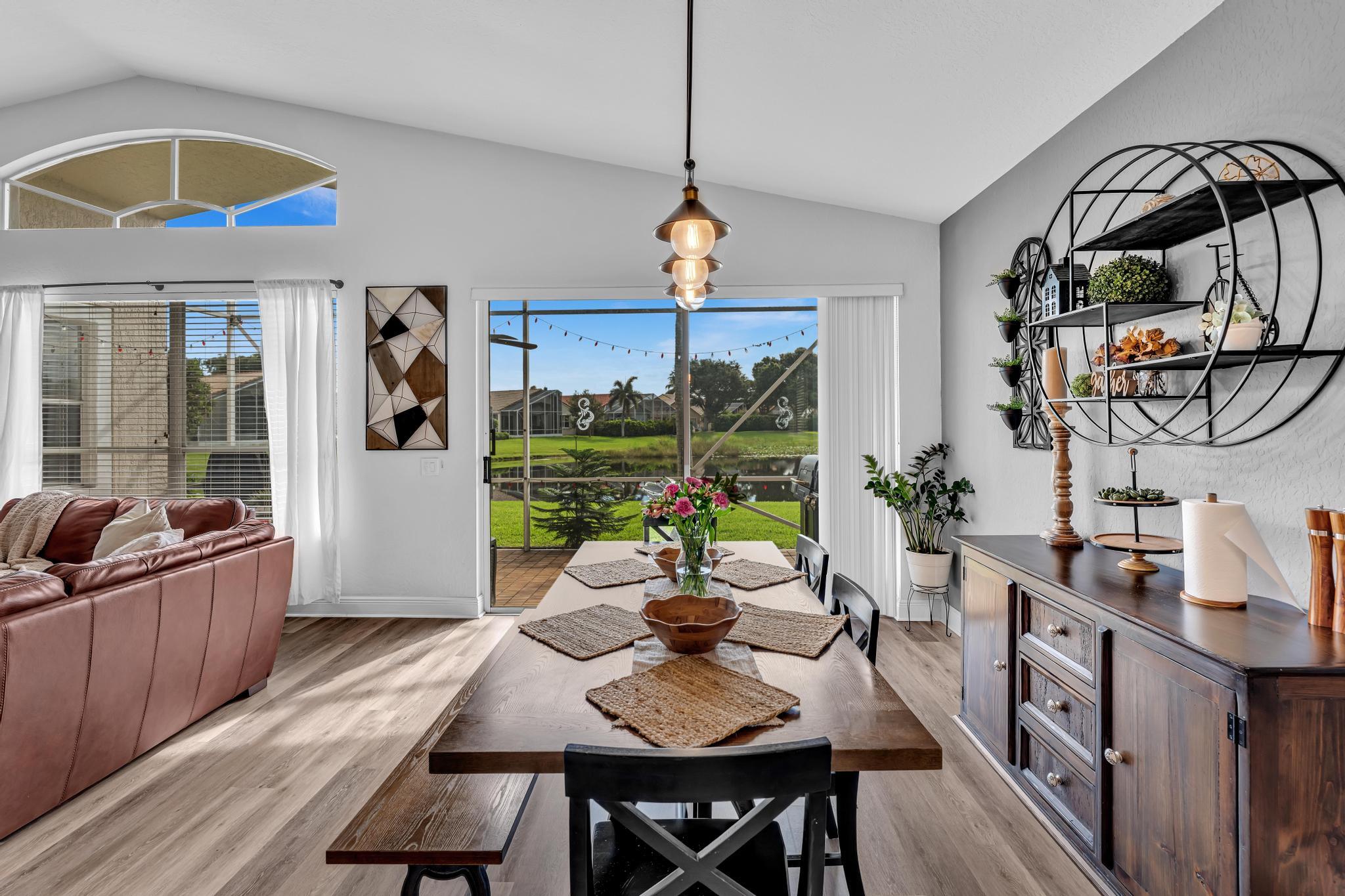 Lakes of Westchester, Pipers Glen - Residential