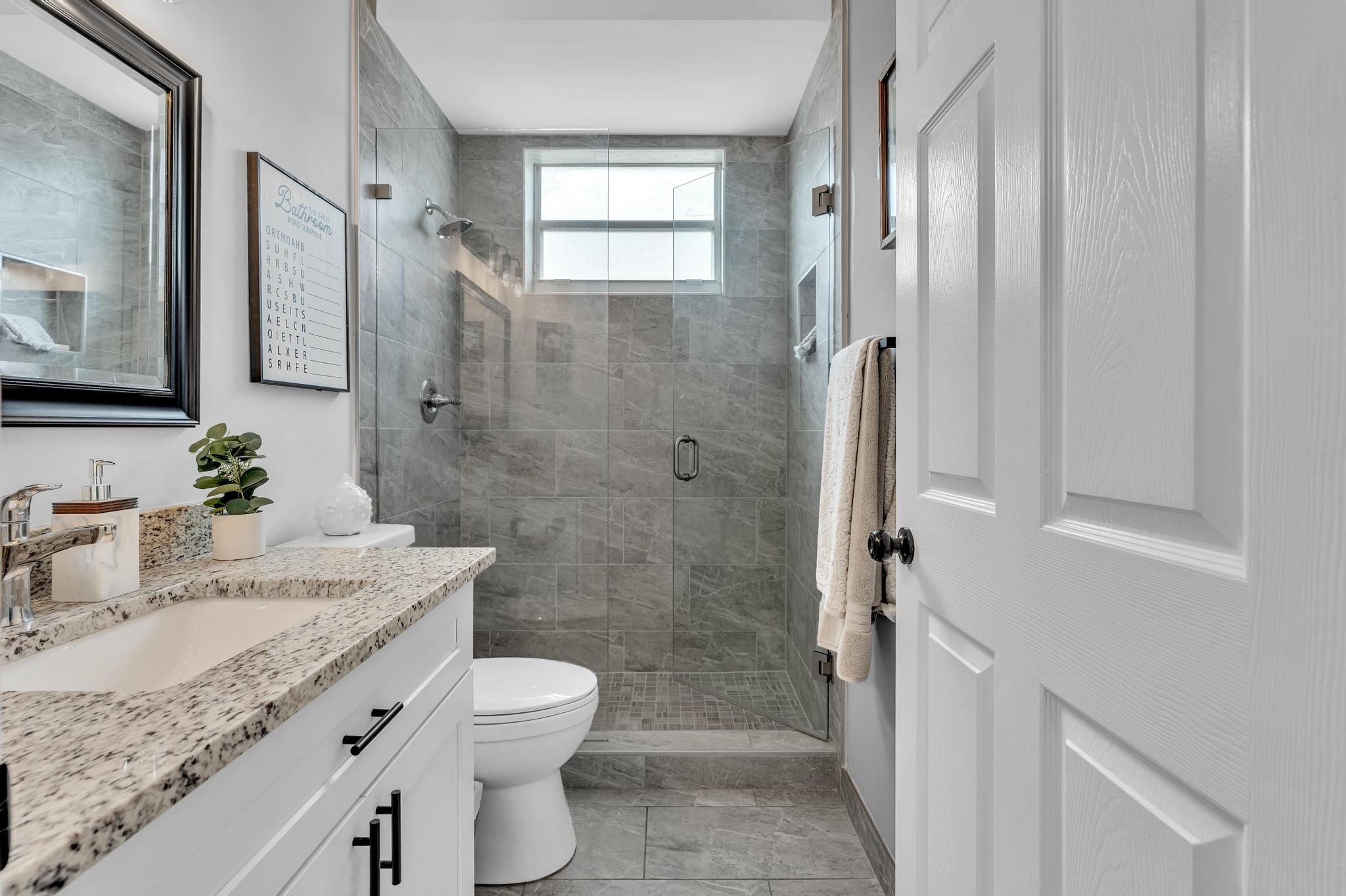 Lakes of Westchester, Pipers Glen - Residential