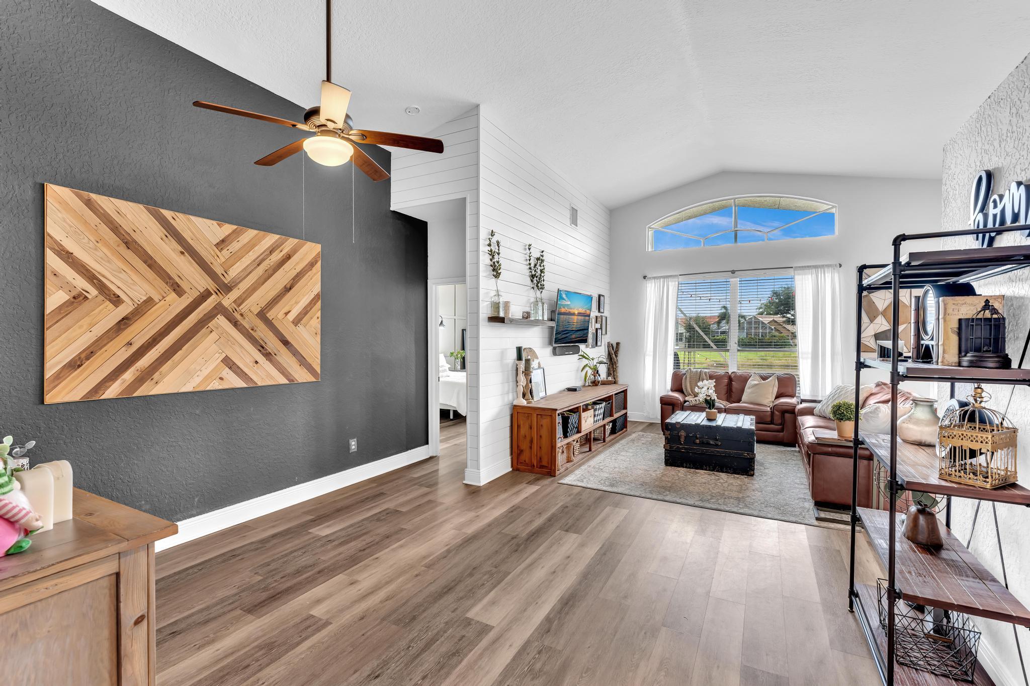 Lakes of Westchester, Pipers Glen - Residential