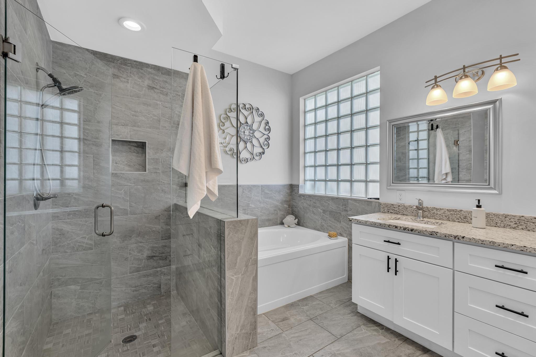 Lakes of Westchester, Pipers Glen - Residential