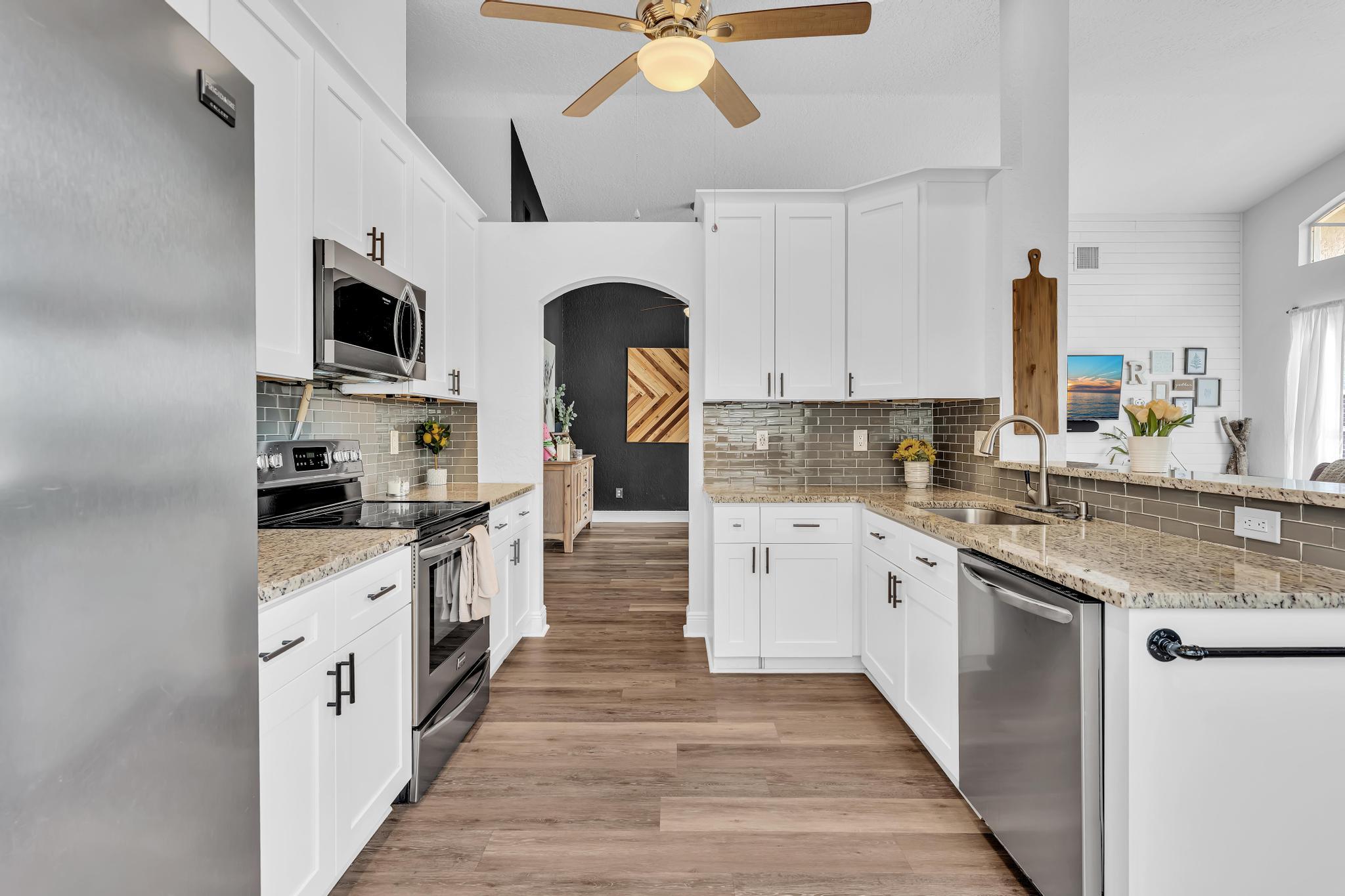 Lakes of Westchester, Pipers Glen - Residential