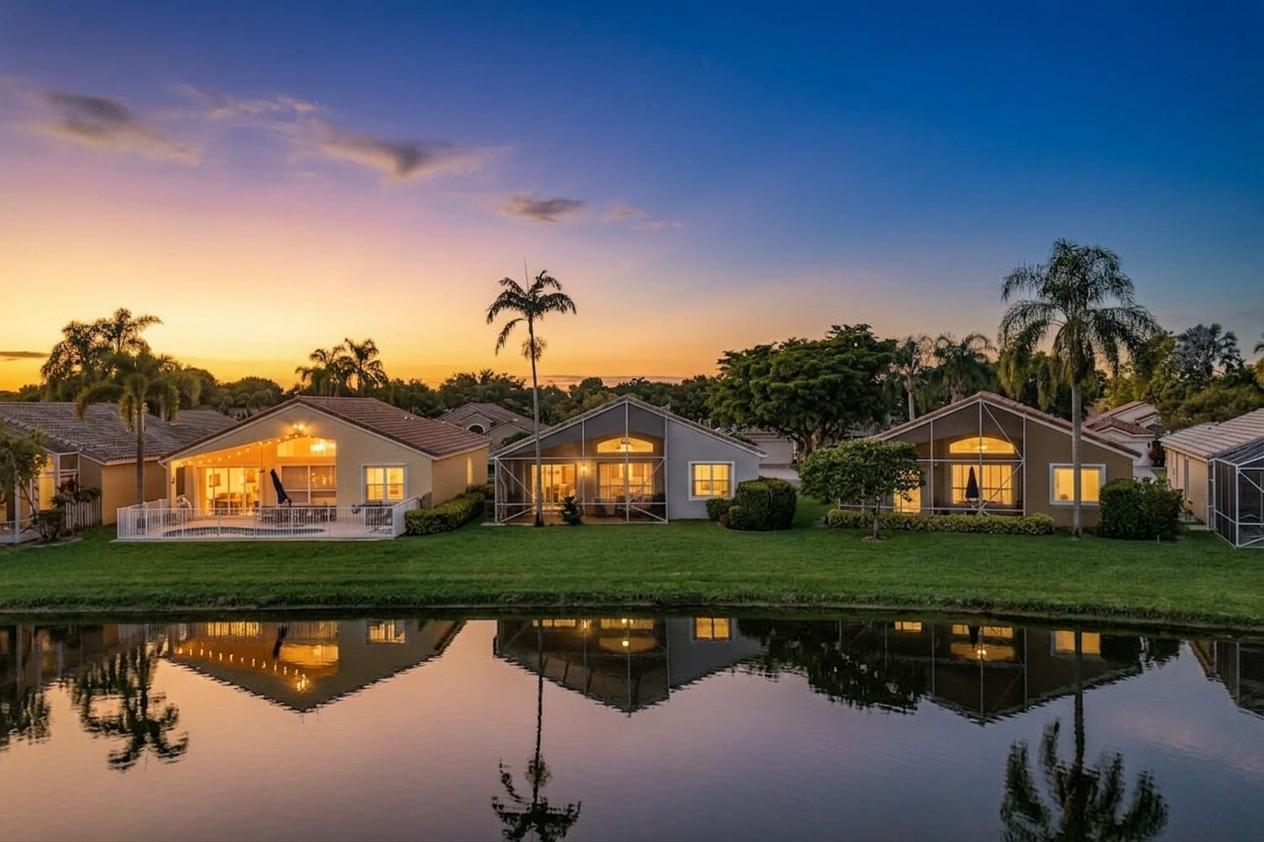 Lakes of Westchester, Pipers Glen - Residential