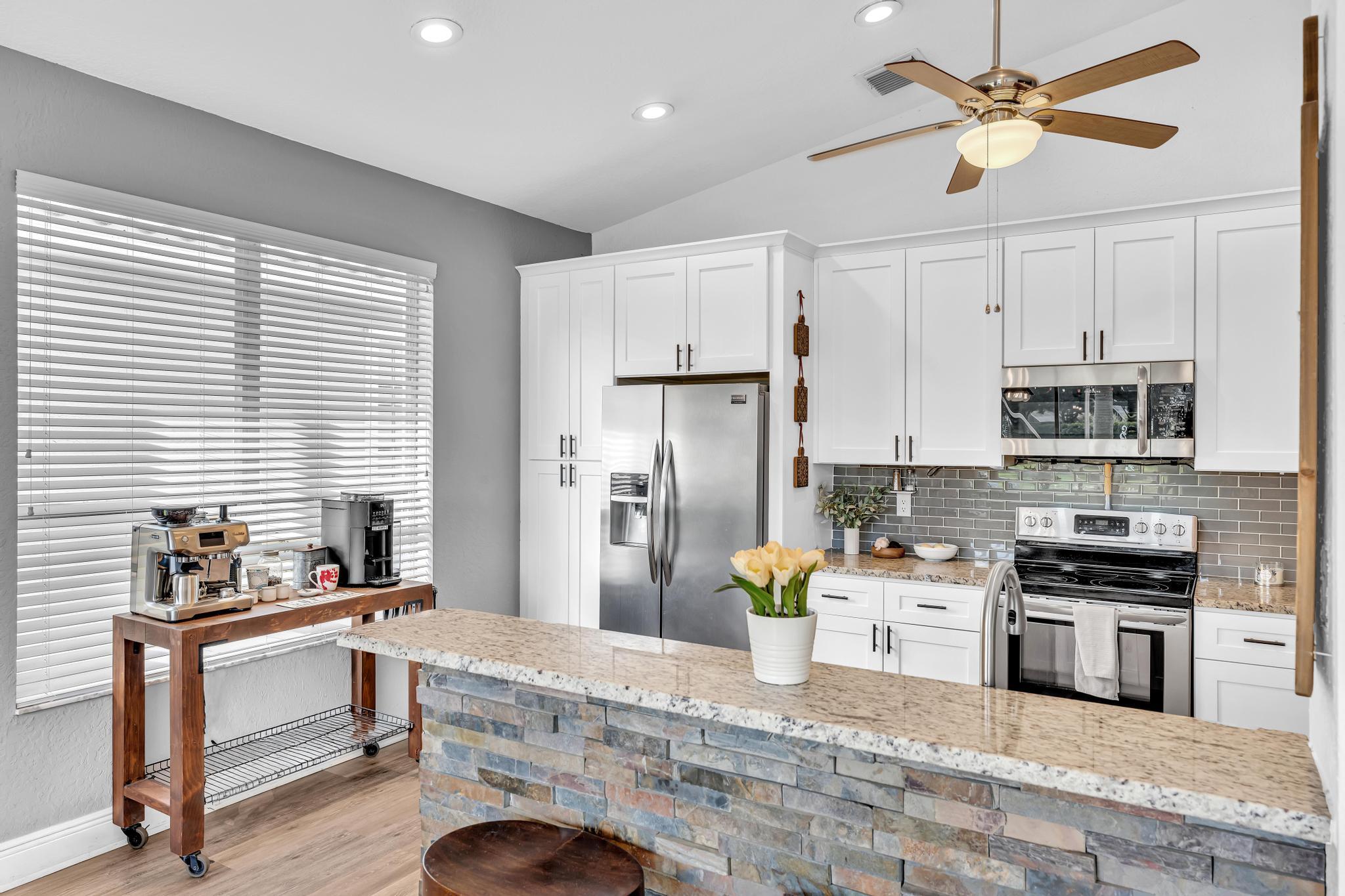 Lakes of Westchester, Pipers Glen - Residential