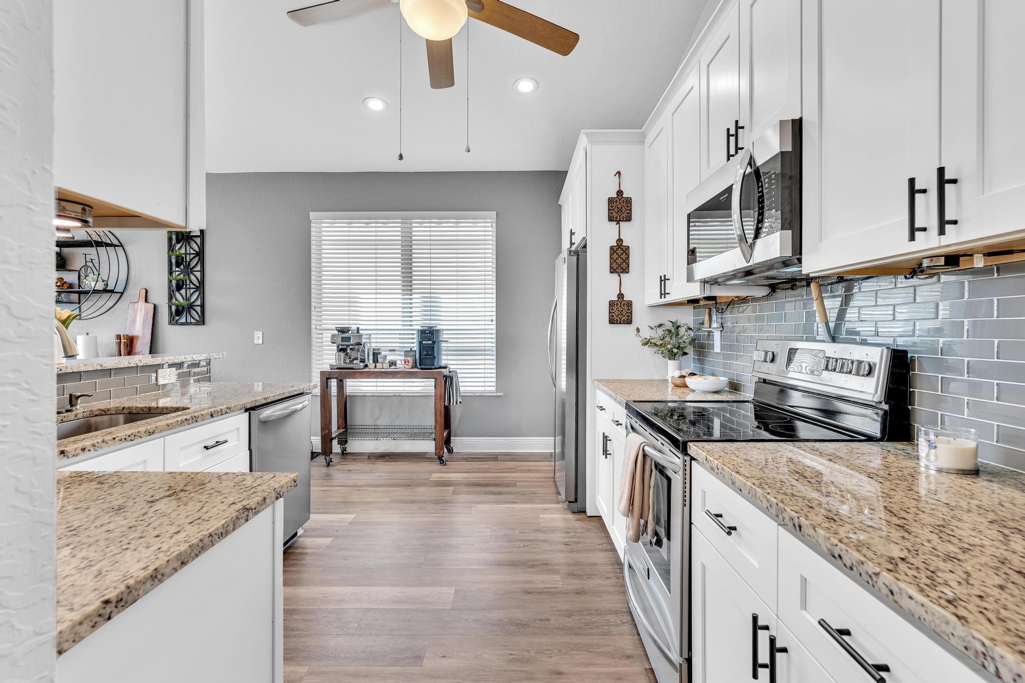 Lakes of Westchester, Pipers Glen - Residential