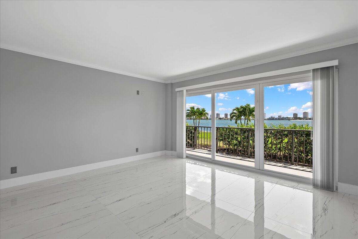 LAKE HARBOR COVE CONDO - Residential Lease