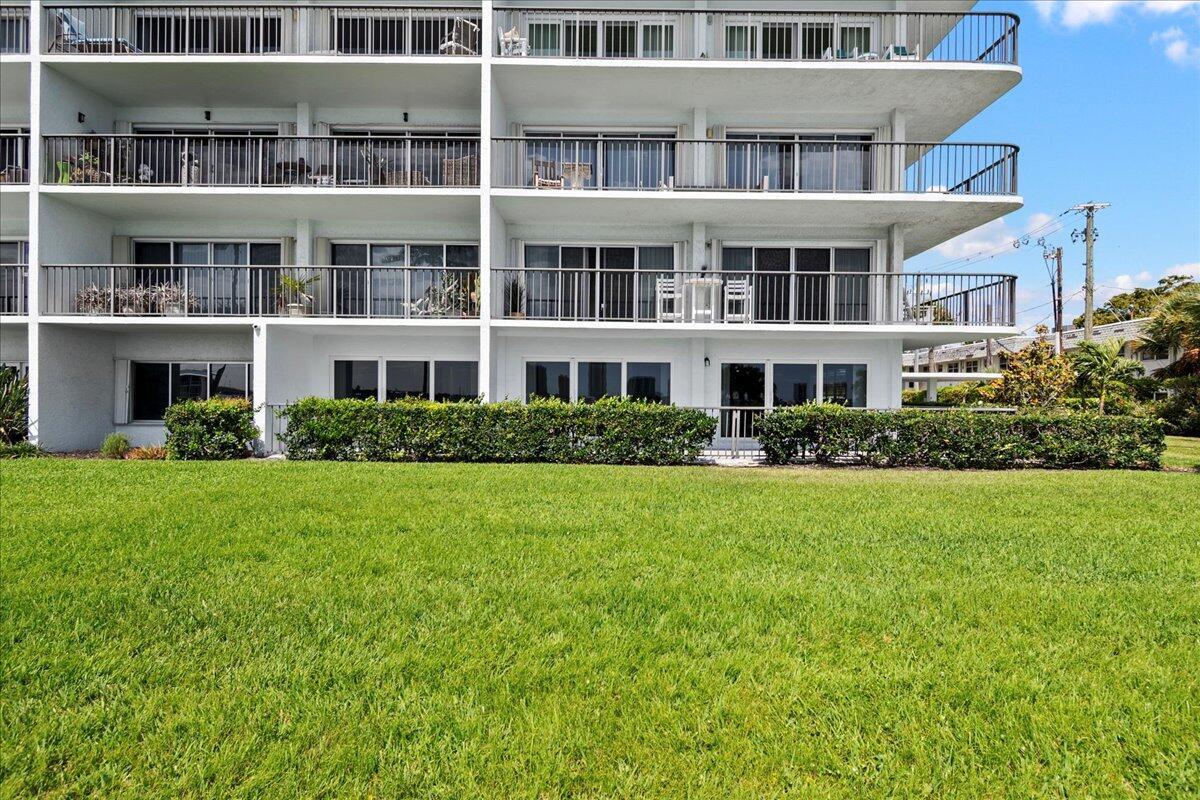 LAKE HARBOR COVE CONDO - Residential Lease