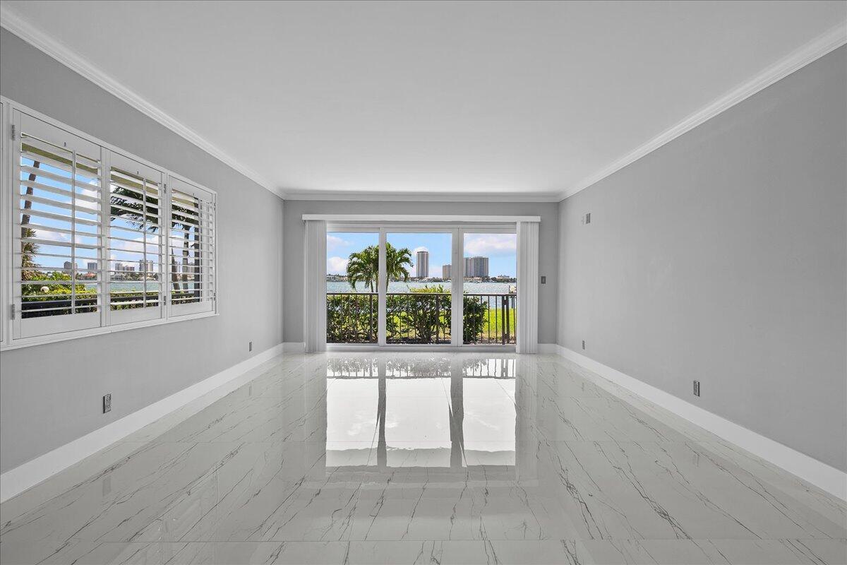 LAKE HARBOR COVE CONDO - Residential Lease