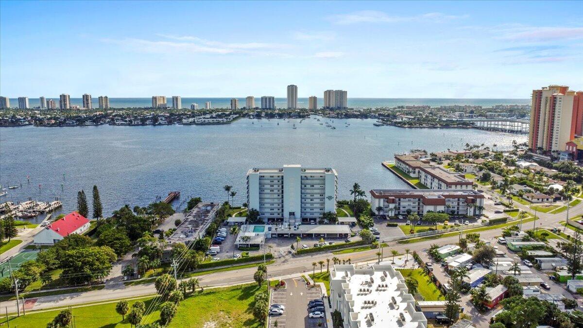 LAKE HARBOR COVE CONDO - Residential Lease