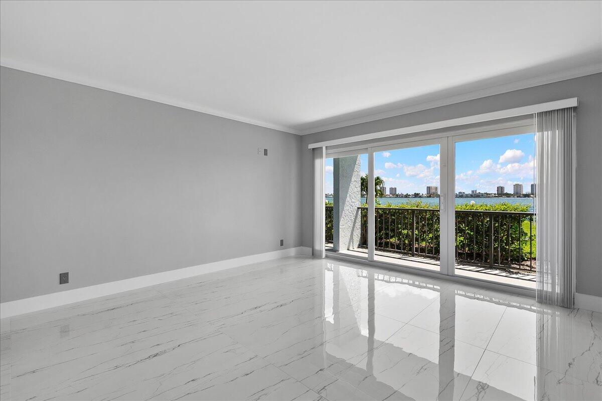 LAKE HARBOR COVE CONDO - Residential Lease