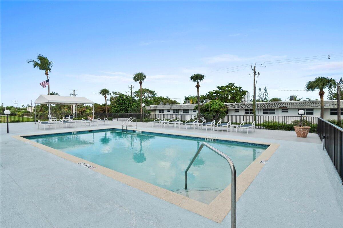LAKE HARBOR COVE CONDO - Residential Lease