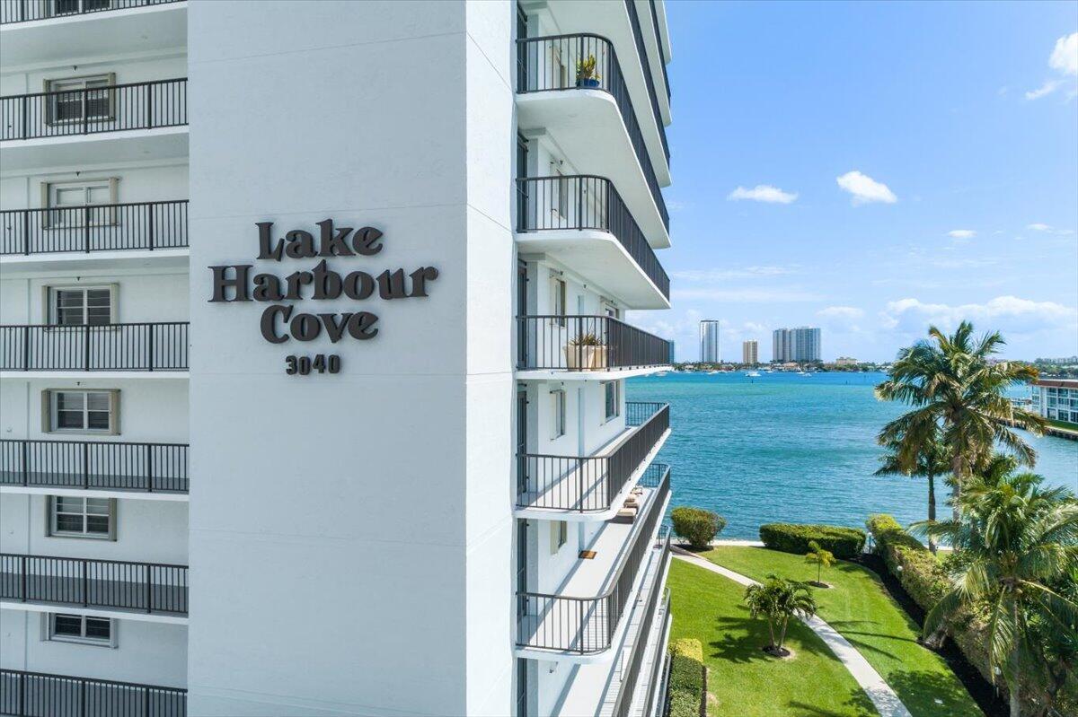 LAKE HARBOR COVE CONDO - Residential Lease