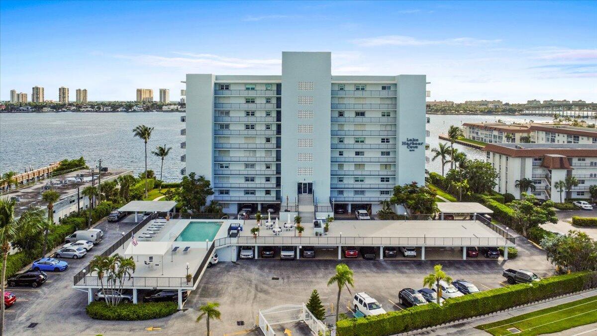 LAKE HARBOR COVE CONDO - Residential Lease