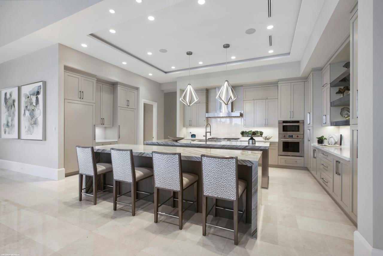 OLD PALM 3 - Residential