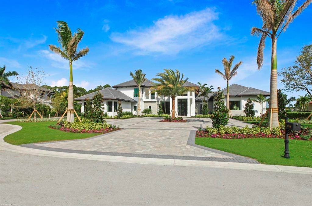 OLD PALM 3 - Residential