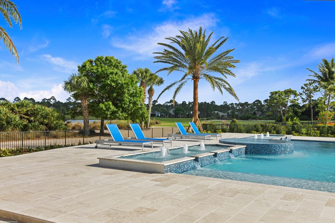 OLD PALM 3 - Residential