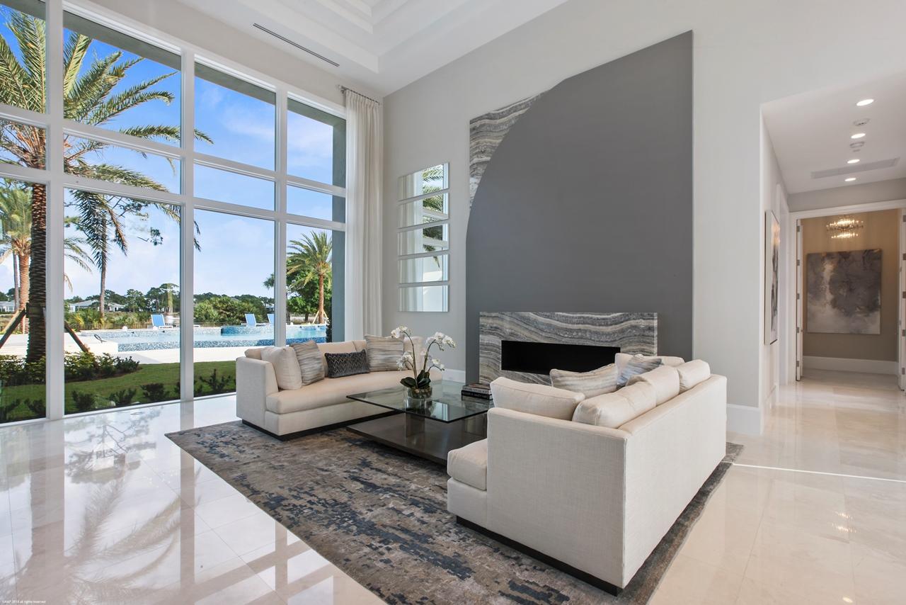 OLD PALM 3 - Residential