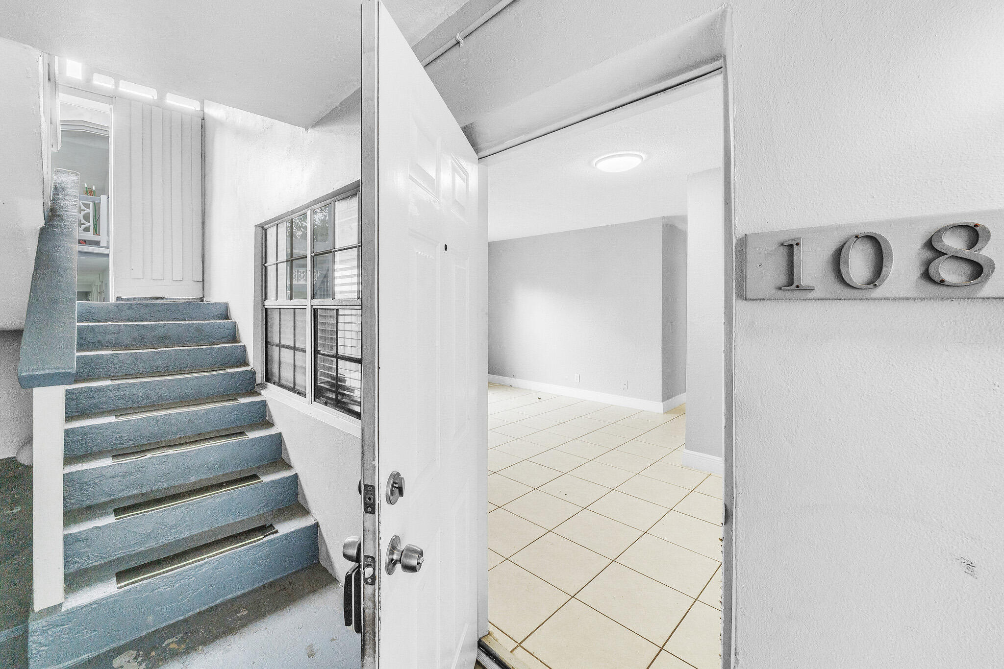 RIVERSIDE ADD AMEN PLAT - Residential Lease