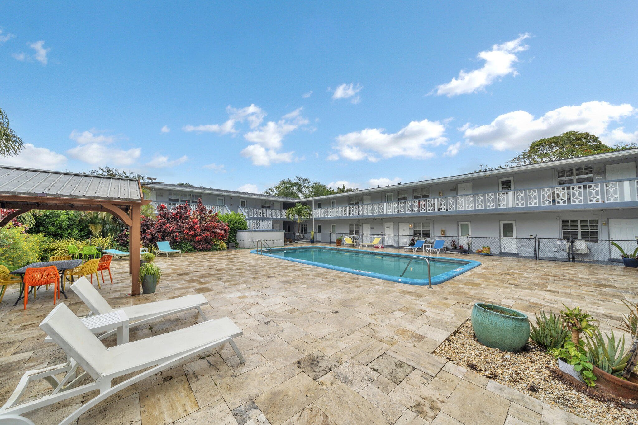 RIVERSIDE ADD AMEN PLAT - Residential Lease