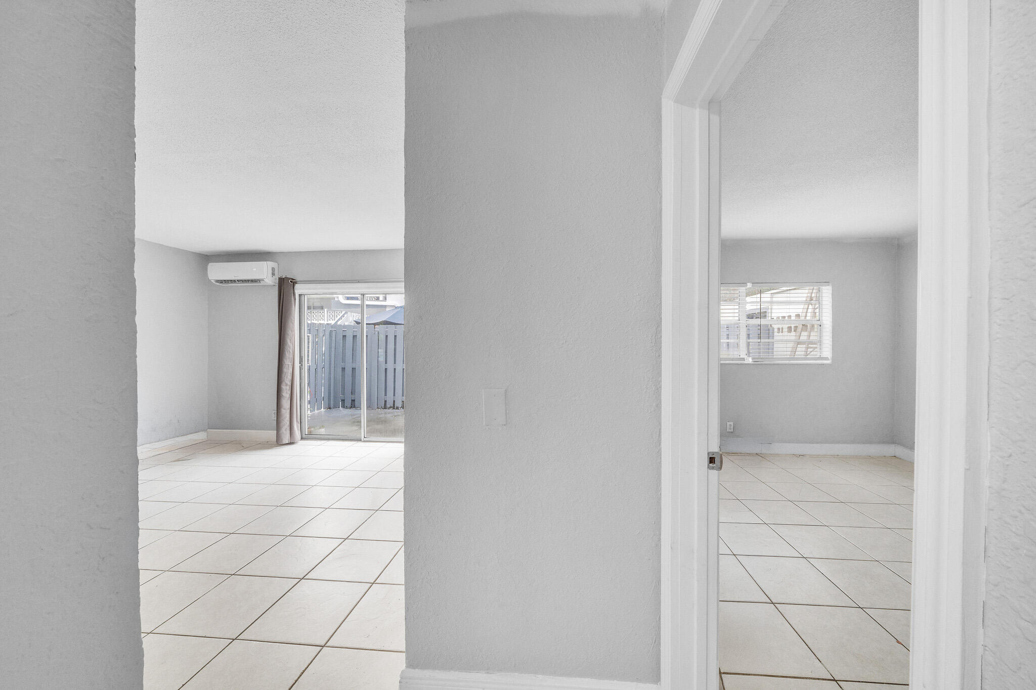 RIVERSIDE ADD AMEN PLAT - Residential Lease