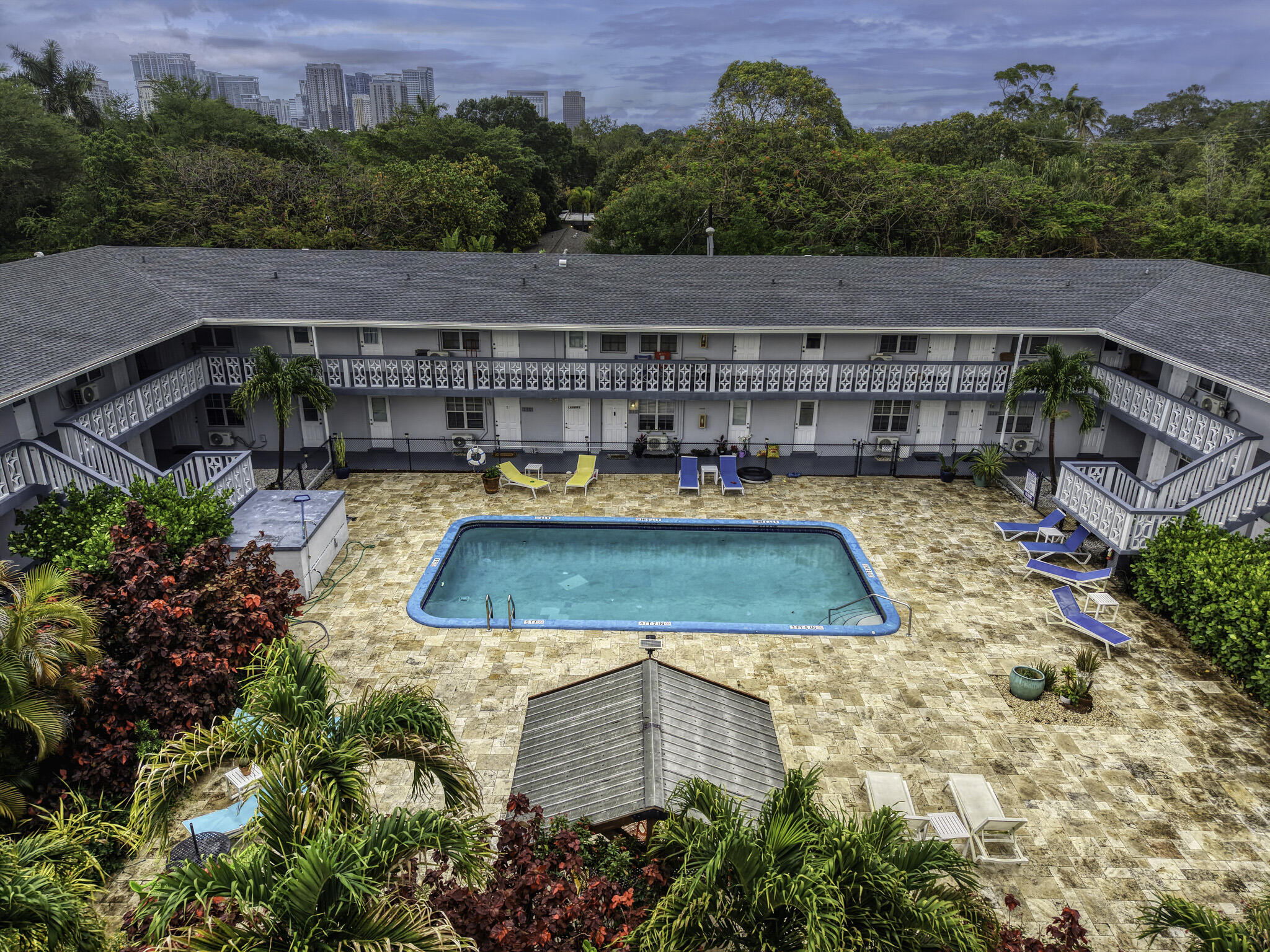 RIVERSIDE ADD AMEN PLAT - Residential Lease