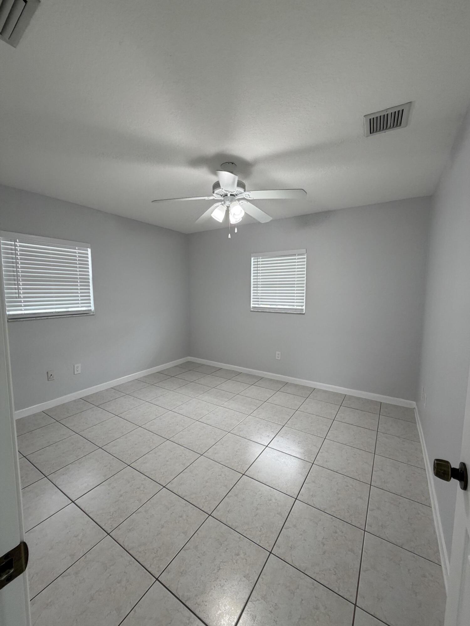 LAKE WORTH HILLS 2ND ADD - Residential