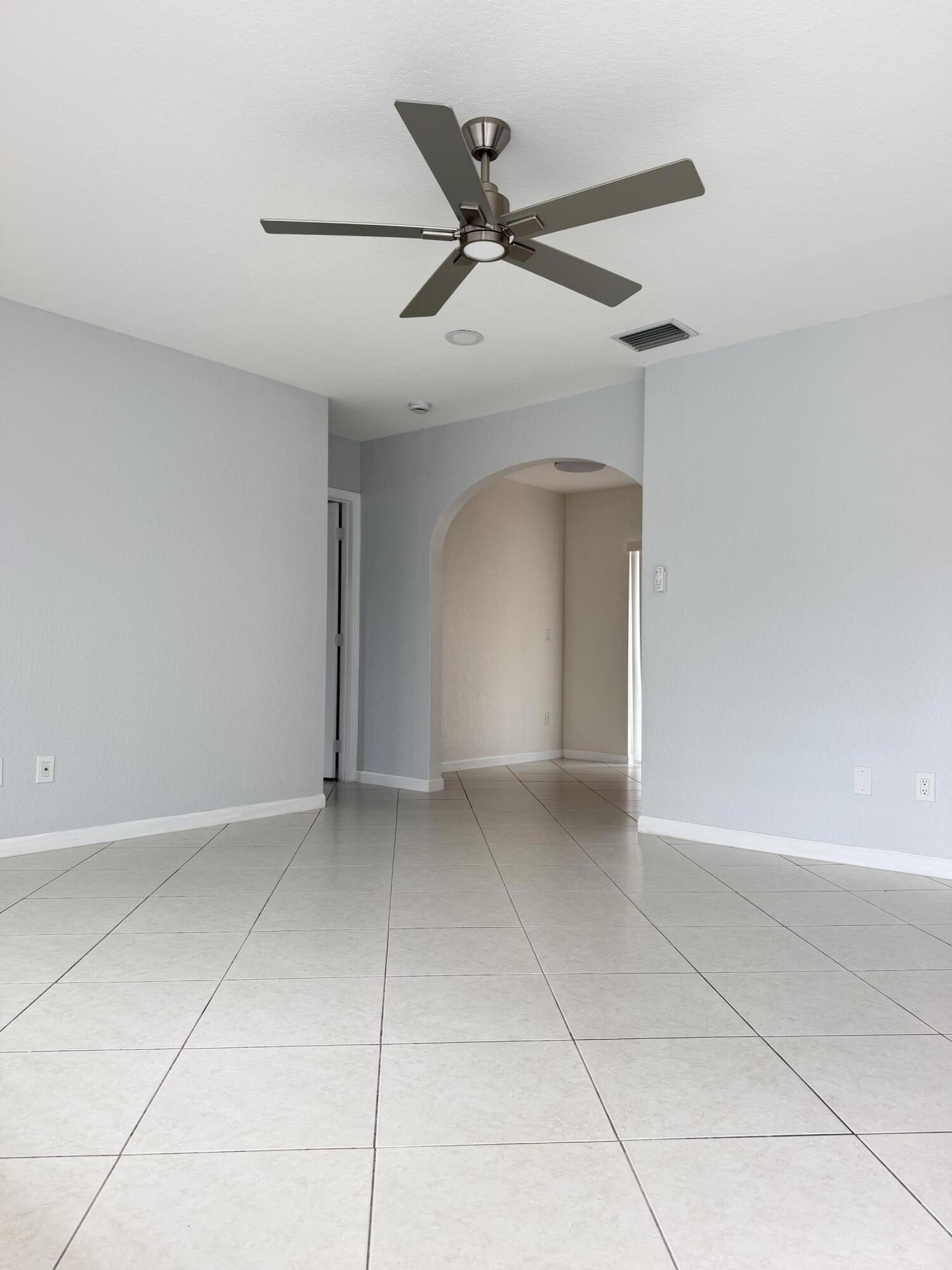 LAKE WORTH HILLS 2ND ADD - Residential