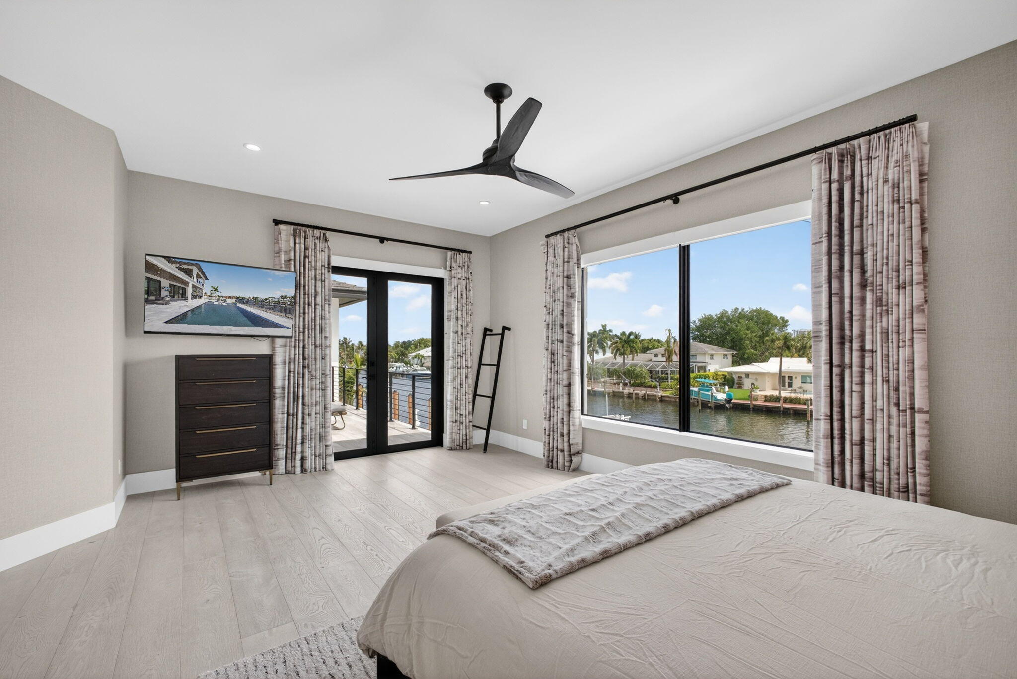 NORTH PALM BEACH VILLAGE OF 6 - Residential