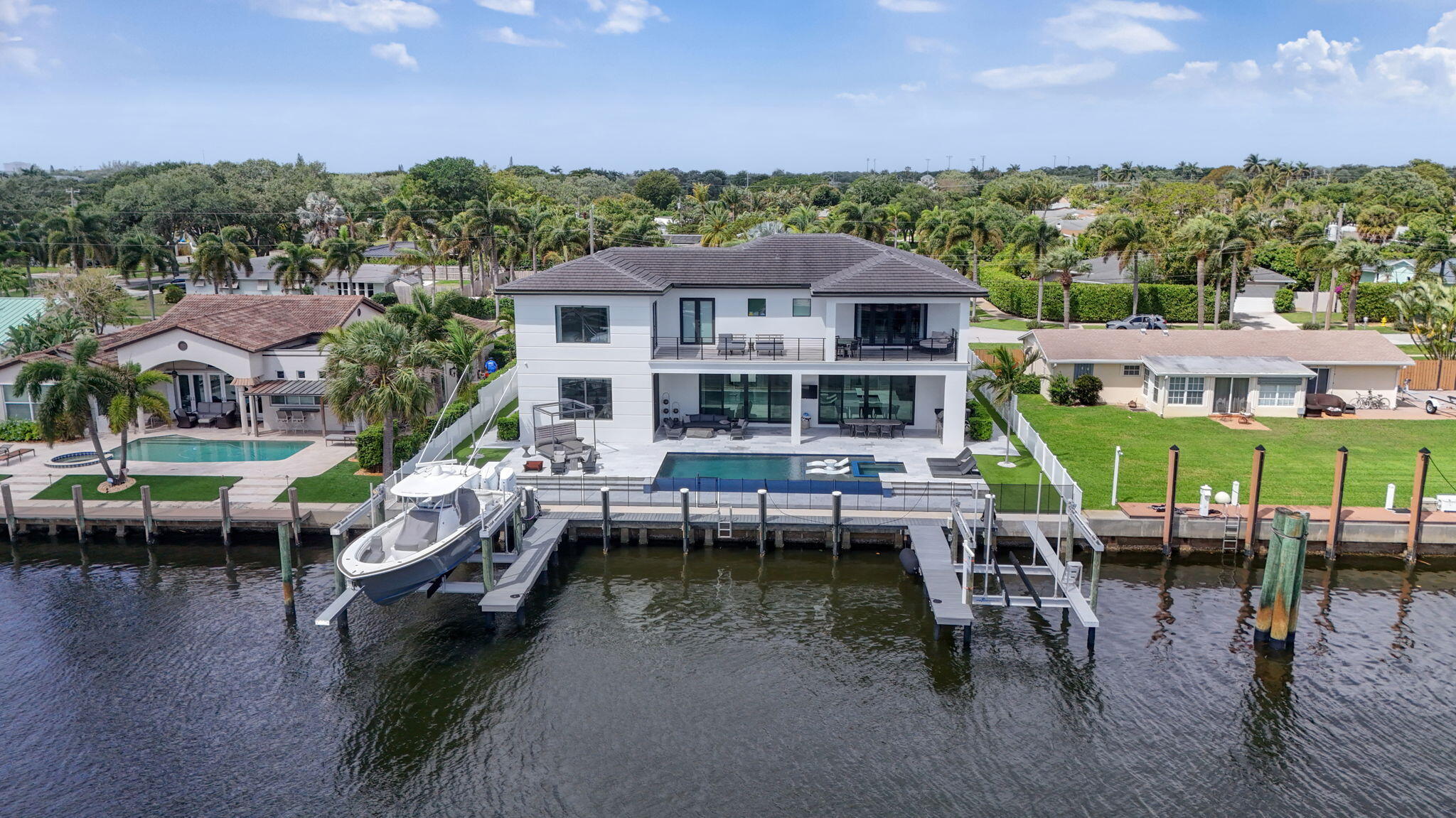 NORTH PALM BEACH VILLAGE OF 6 - Residential