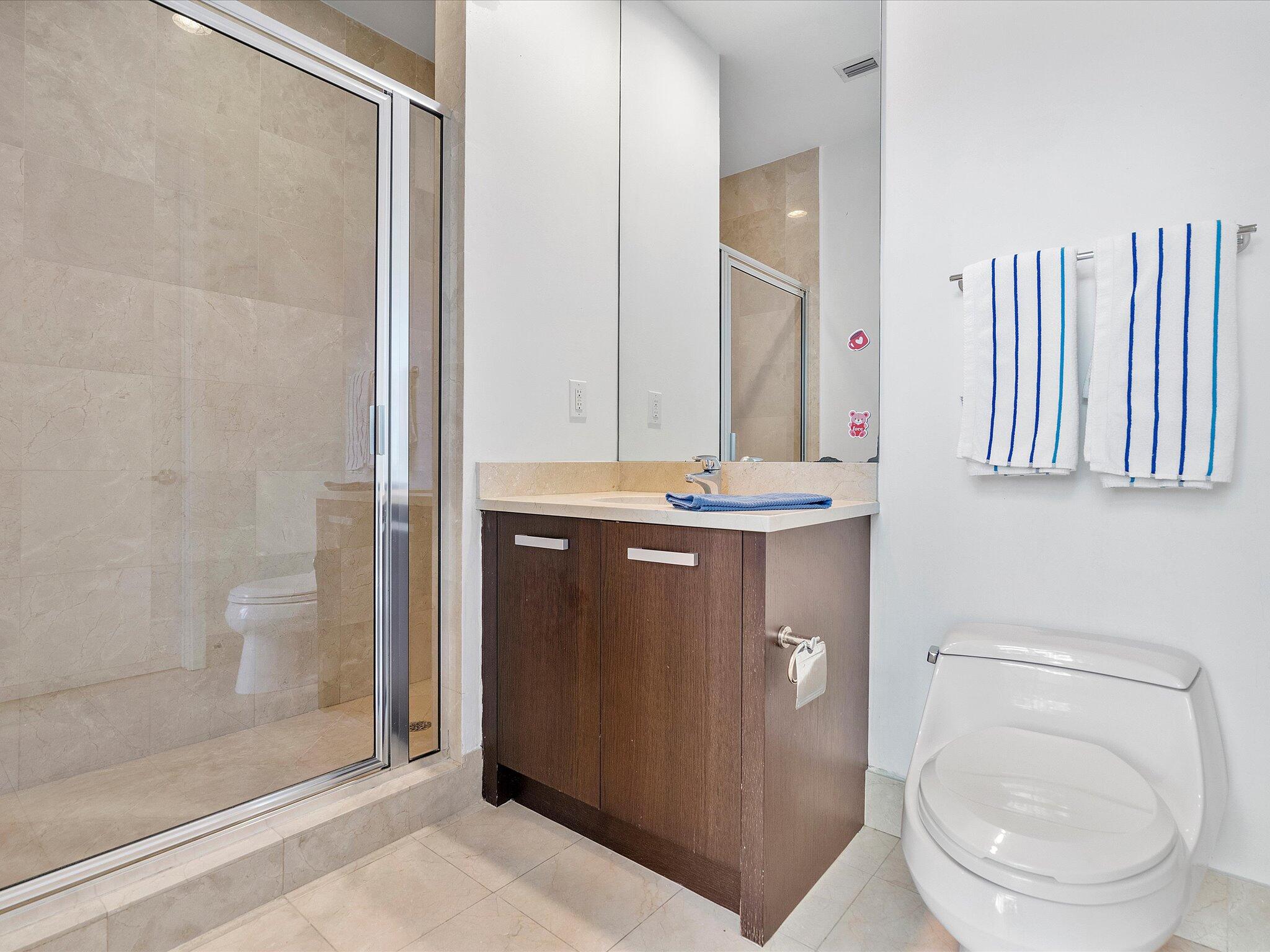TRUMP PALACE CONDO - Residential