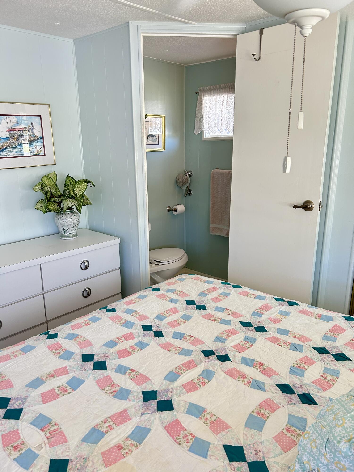 pine tree park legacy home - Residential