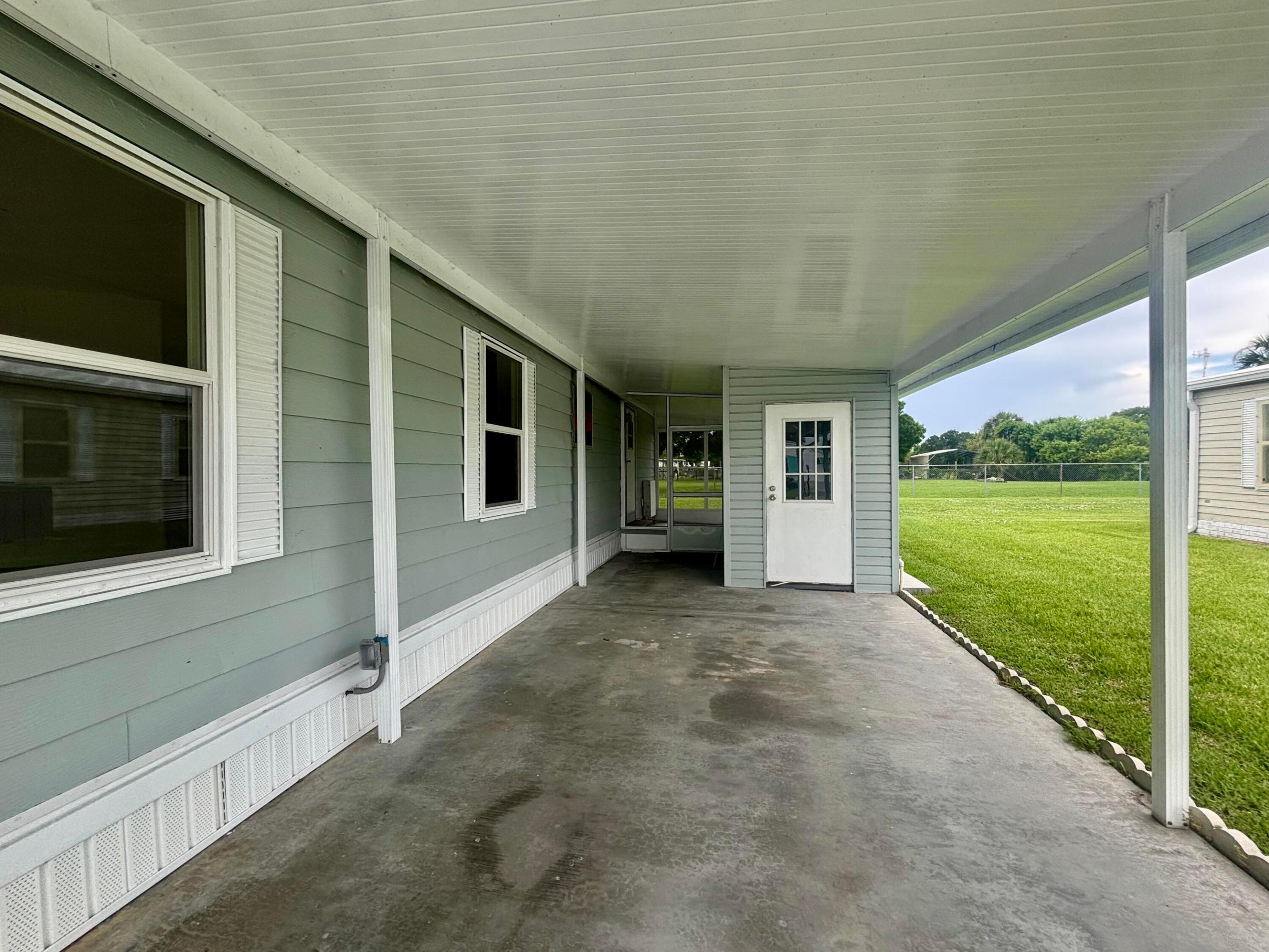 SEMINOLE COVE CONDOMINIUM - Residential