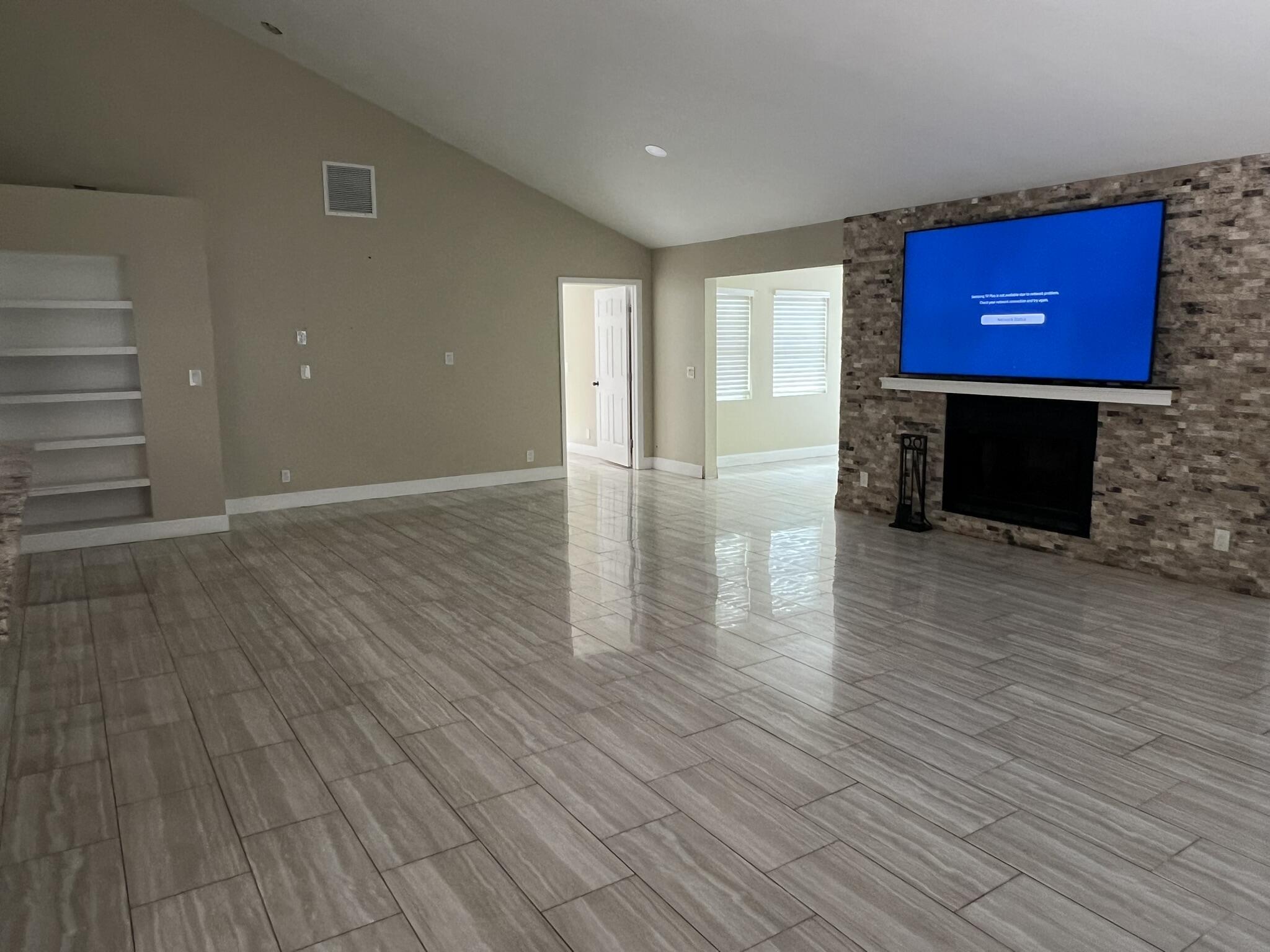 Acreage - Residential Lease