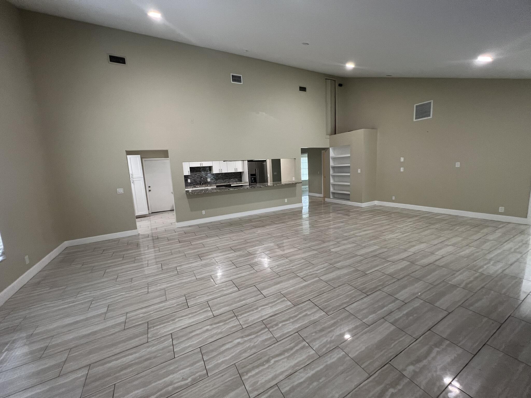 Acreage - Residential Lease