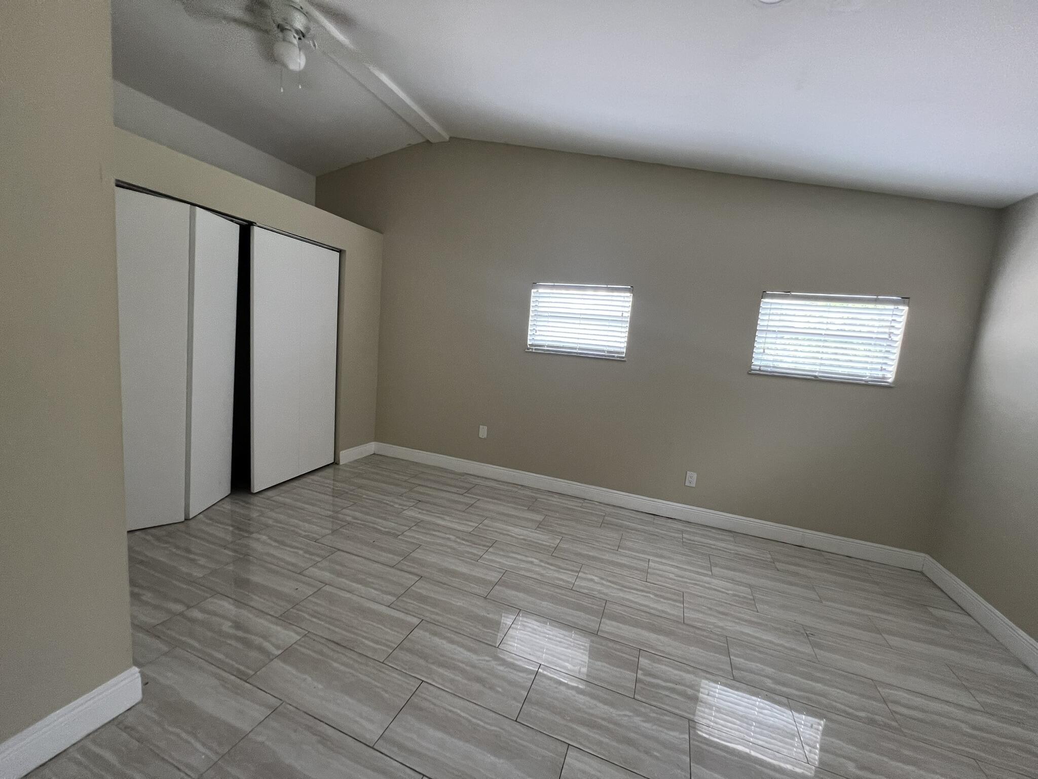 Acreage - Residential Lease