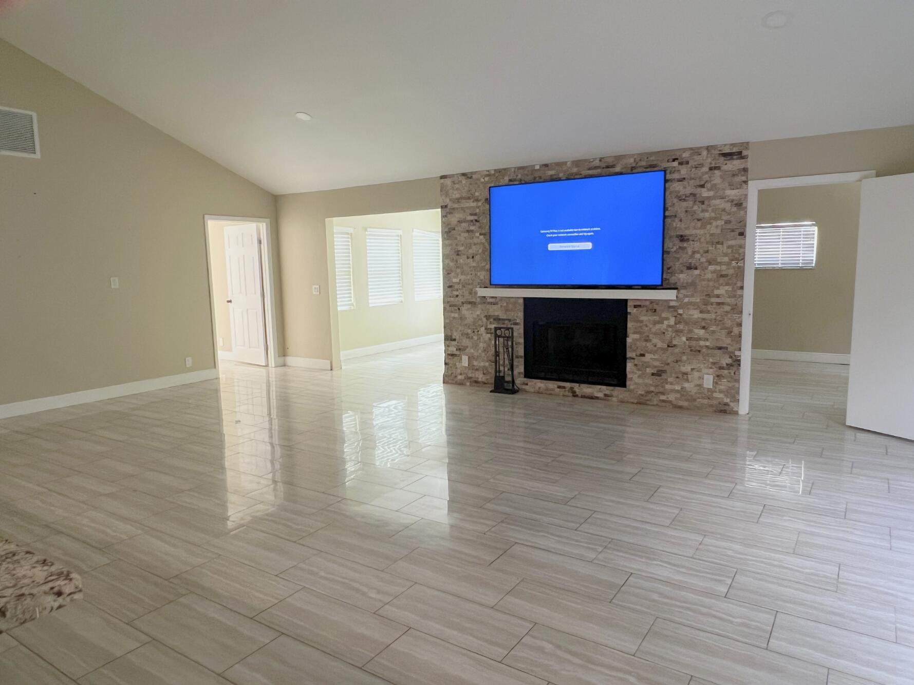 Acreage - Residential Lease