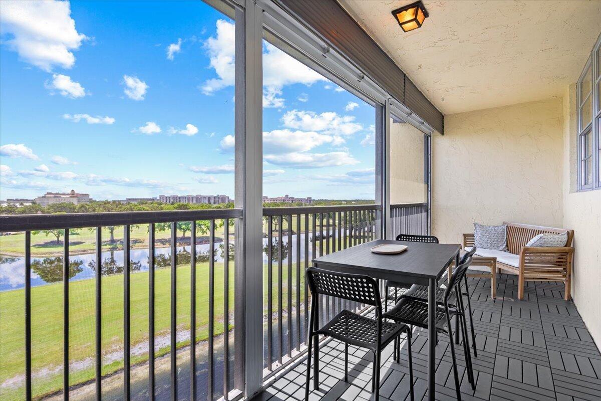 ROLLING HILLS GOLF AND TENNIS - Residential Lease